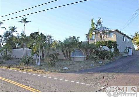 2nd image of 2223 Alta Vista Dr