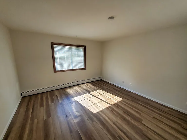 Nakoma Heights Apartment Homes — Photo 38
