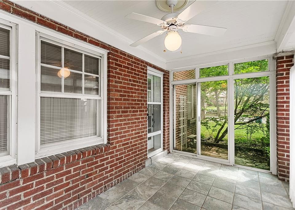 5728 Rockhill Rd, Kansas City, MO 64110 | Zillow