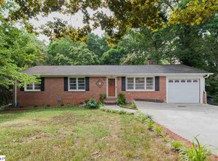 118 Sunderland Dr, Greenville, SC 29611
