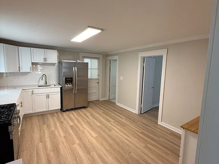 108 Curtiss St — Photo 9