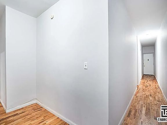 5th image of 619 W 136th St #3B