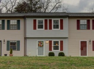 166 Tinkerview Dr, Cloverdale, VA
