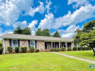 4926 Lumary Dr NW, Huntsville, AL 35810