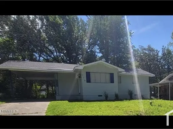 718 Glenmont Dr, Jackson, MS 39209