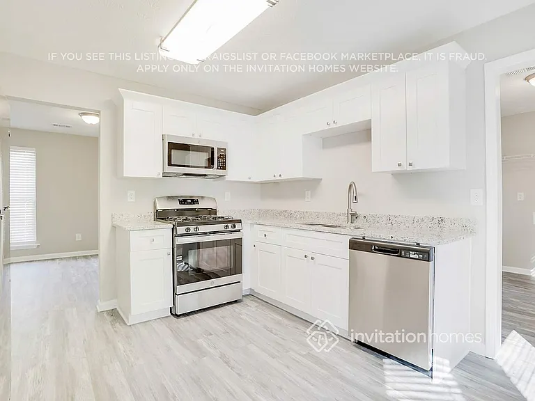 478 Sherwood Cir — Photo 12