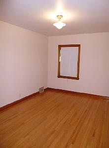 5th image of 3250 McKinley St NE