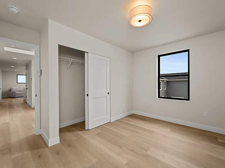 2914 K Ave — Photo 18