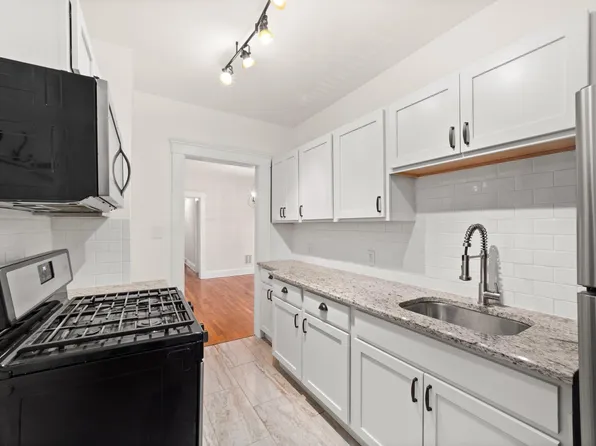 11719 Clifton Blvd APT 3, Lakewood, OH 44107