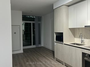 180 Front St E #1010, Toronto, ON M5A 4N3