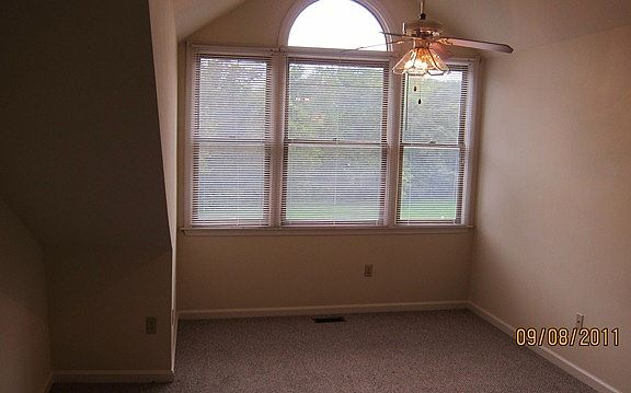 3rd image of 401 Highland Ave APT 109