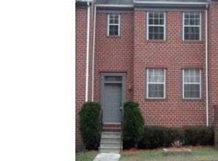 15 Sundown Ct, Baltimore, MD 21206