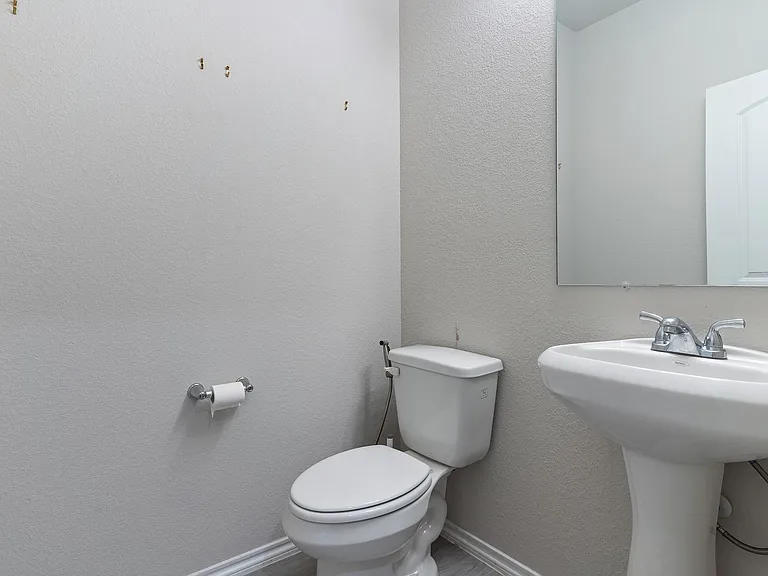 2833 Bellflower Dr — Photo 25