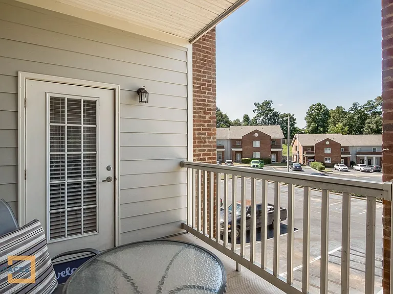 3218 Veterans Memorial Pkwy #3X3 — Photo 11