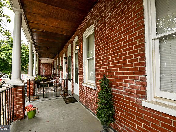 4th image of 23 Stroud St