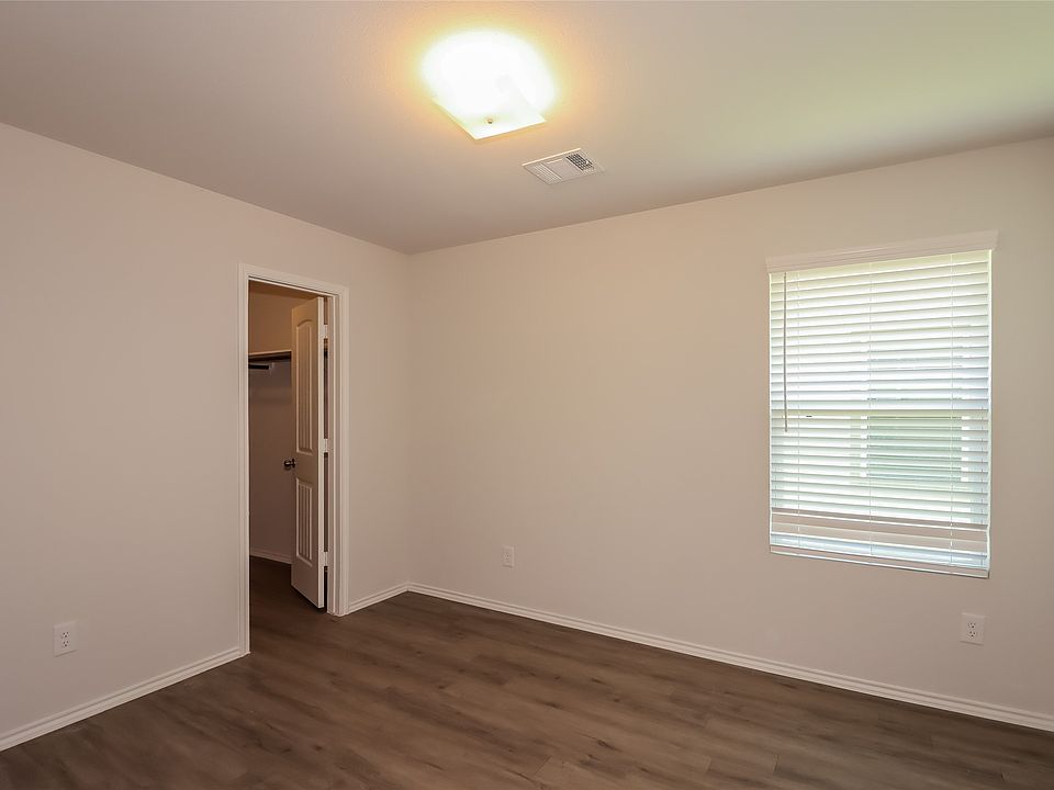 1st image of 2516 N Lina Ct #2516