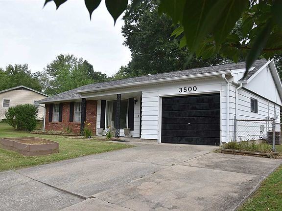 3rd image of 3500 W Indian Creek Dr