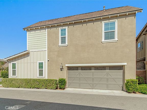 3rd image of 8663 Festival St