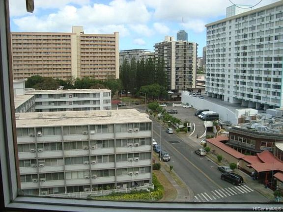 5th image of 910 Ahana St APT 907