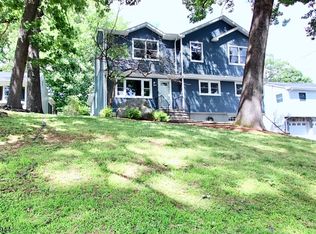 73 Oneida Ave, Oakland Boro, NJ 07436