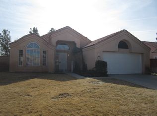 1400 Ridgecrest Ct, Rosamond, CA 93560