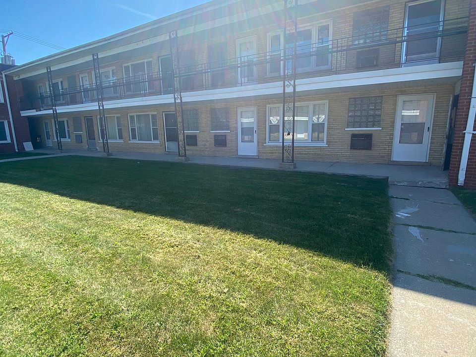 1st image of 2123 W 119th St APT 1