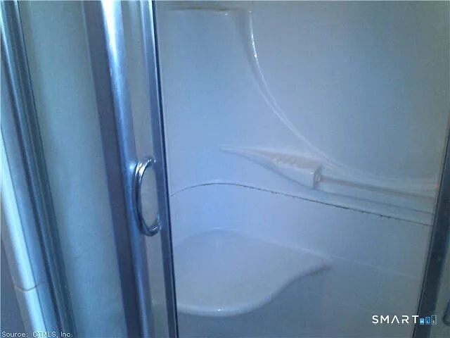 347 Sherman Ave — Photo 8