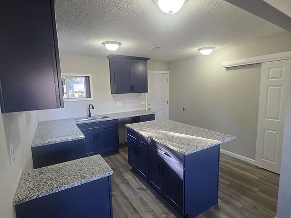 5th image of 803 Demorest Rd