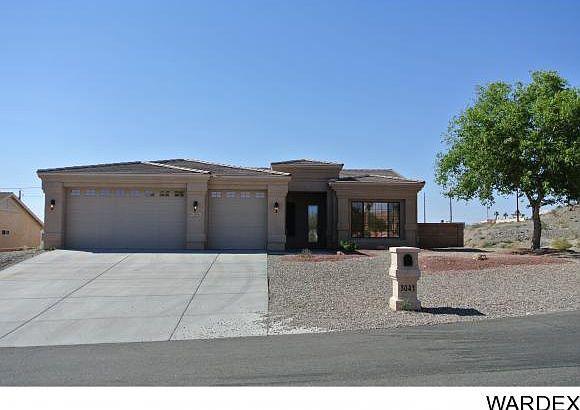 1st image of 3041 Curtis Dr