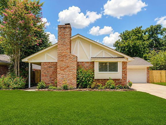 2nd image of 22810 Goldstone Dr