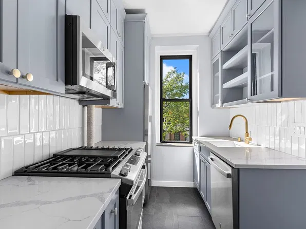2 Grace Ct APT 1S, Brooklyn, NY 11201