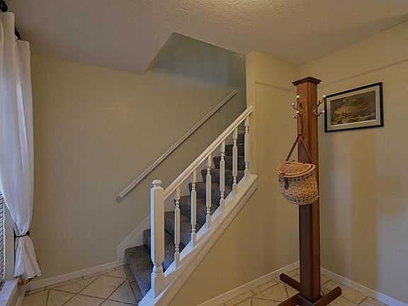 4th image of 4314 Meadow Springs Dr