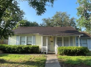 1505 E Park Ave, Victoria, TX 77901