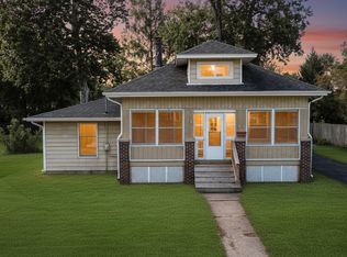 517 E Mulberry St, Watseka, IL 60970