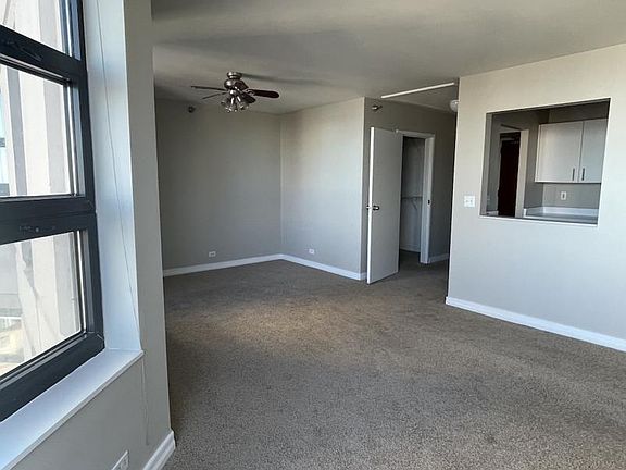 4th image of 401 E Ontario St APT 4003