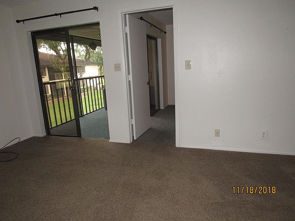 3rd image of 19505 Quesada Ave Unit Q202