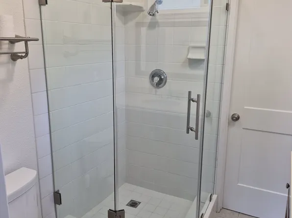 594 Marquette Cir, Costa Mesa, CA 92626