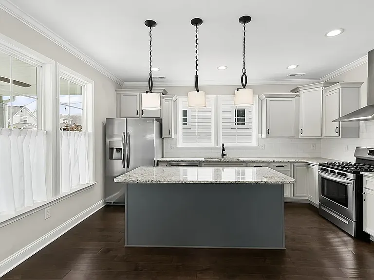 18 Cottage Knoll Cir — Photo 12