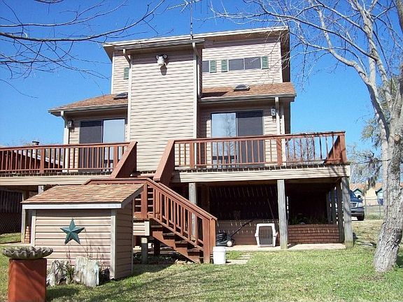 5th image of 328 Lakewood Dr