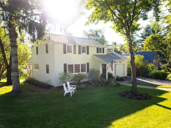 20 Arlington Rd, Utica, NY 13501