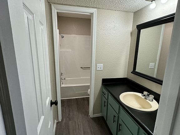 2nd image of 3509 N Nesbitt Ave #17513189