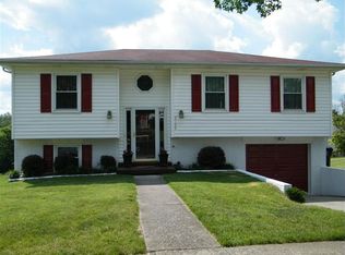 2124 Deauville Dr, Lexington, KY 40504