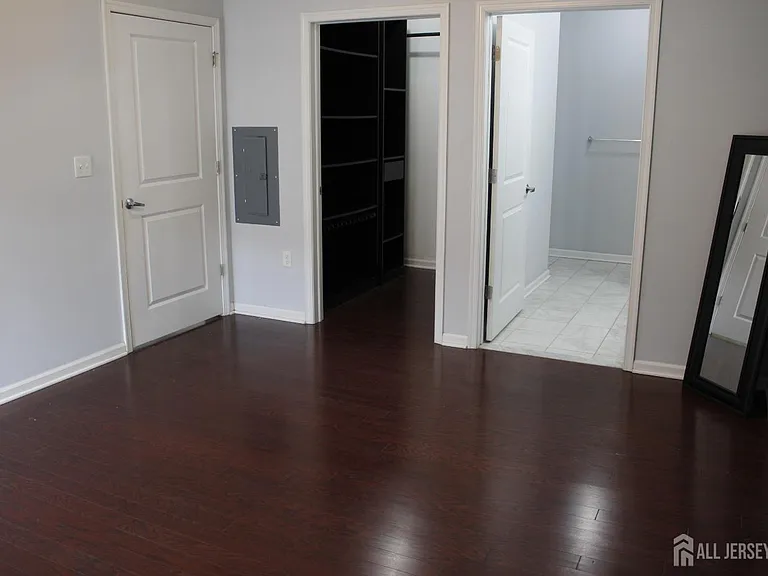 446 Micali Way — Photo 31