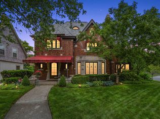 1104 Yorkshire Rd, Grosse Pointe Park, MI 48230