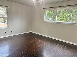 603 Center Way — Photo 8