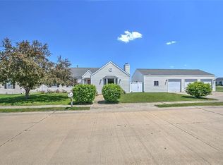 550 Lee Sturgis Dr, Niantic, IL