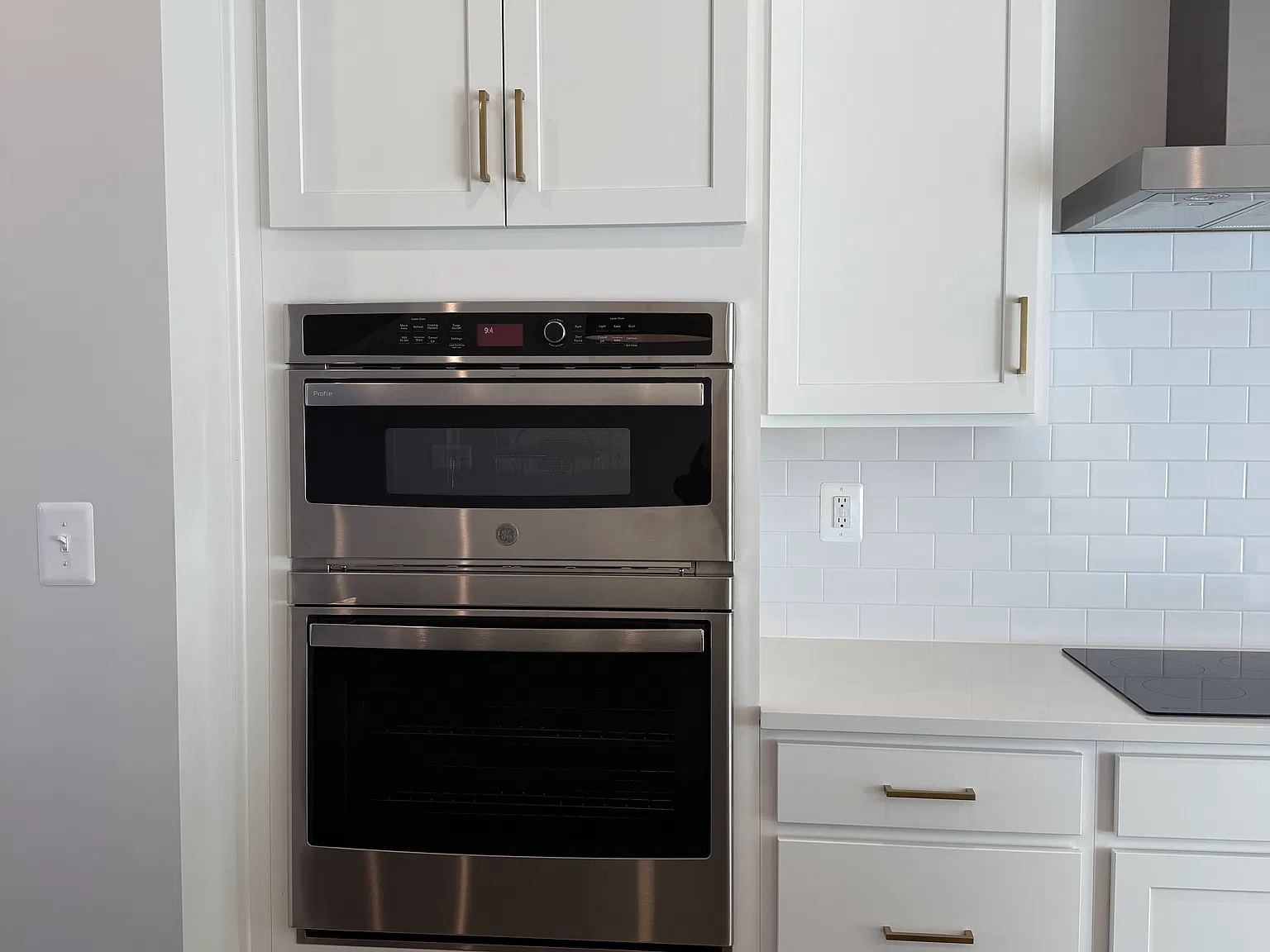 4 bed, 3.5 bath, 1957 sqft, $2,800 — Photo 4