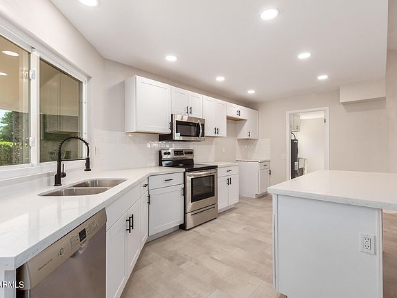 2nd image of 10713 W Hibiscus Dr