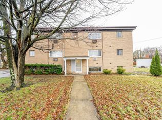 14918 Milverton Rd #4, Cleveland, OH 44120