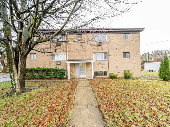 14918 Milverton Rd #4, Cleveland, OH 44120